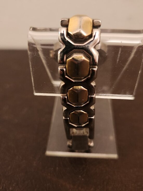 Ann Klein II Women\'s Bracelet Interlocking Link Style Wristwatch main image 4